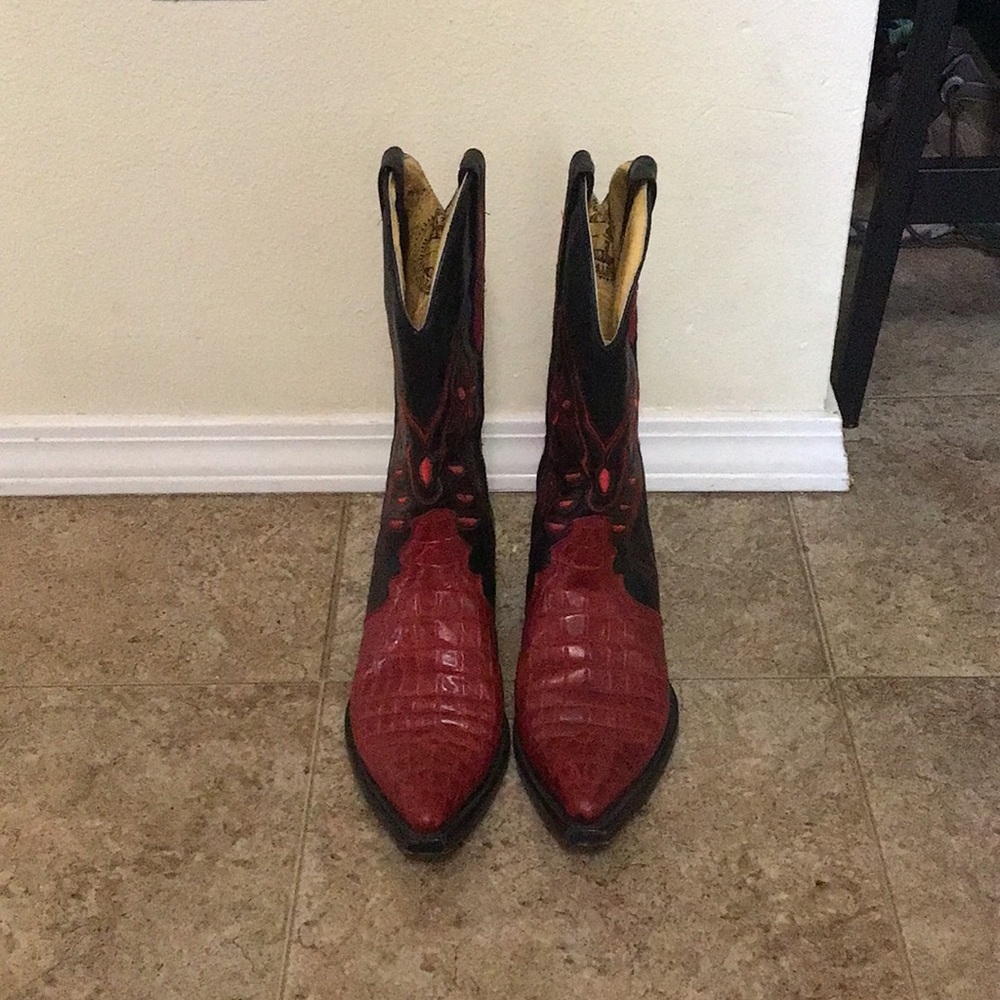 Authentic alligator skin cowboy boots